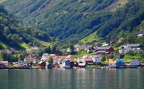 Visit Undredal